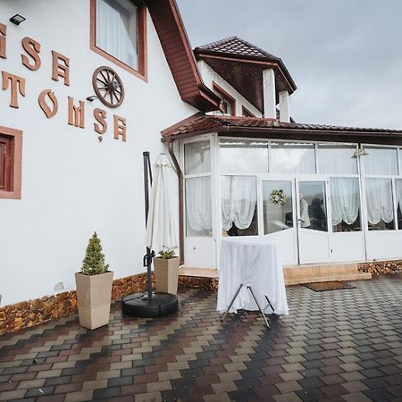 Casa Tomsa Bed & Breakfast Rozavlea Ngoại thất bức ảnh
