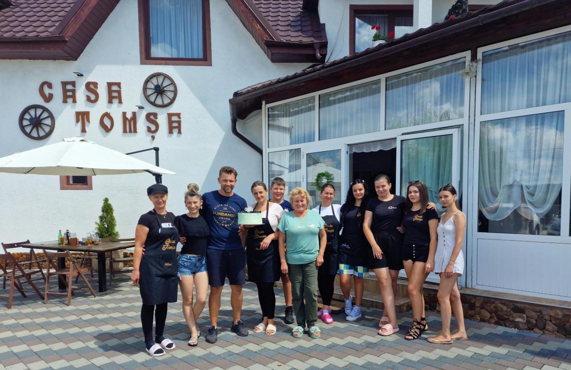 Casa Tomsa Bed & Breakfast Rozavlea Ngoại thất bức ảnh